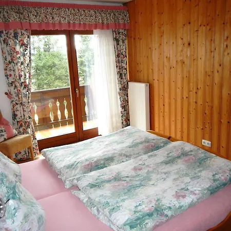 Waldoase Am Fuchsenstein شبيغيلاو